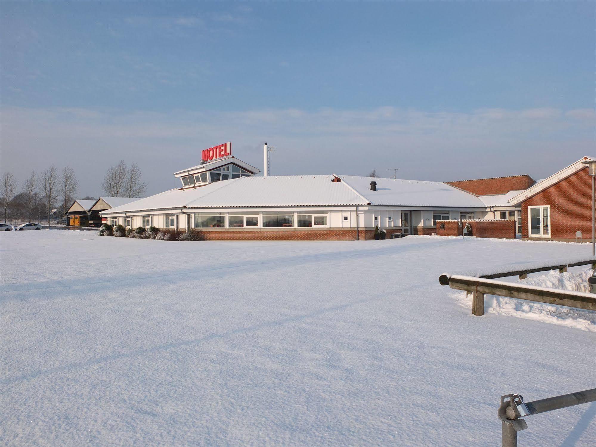 Motel Spar 10 Viborg Kültér fotó